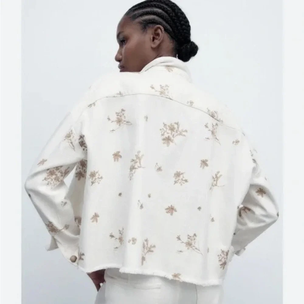 ZARA cropped denim embroidered jacket overshirt - Picture 3 of 10